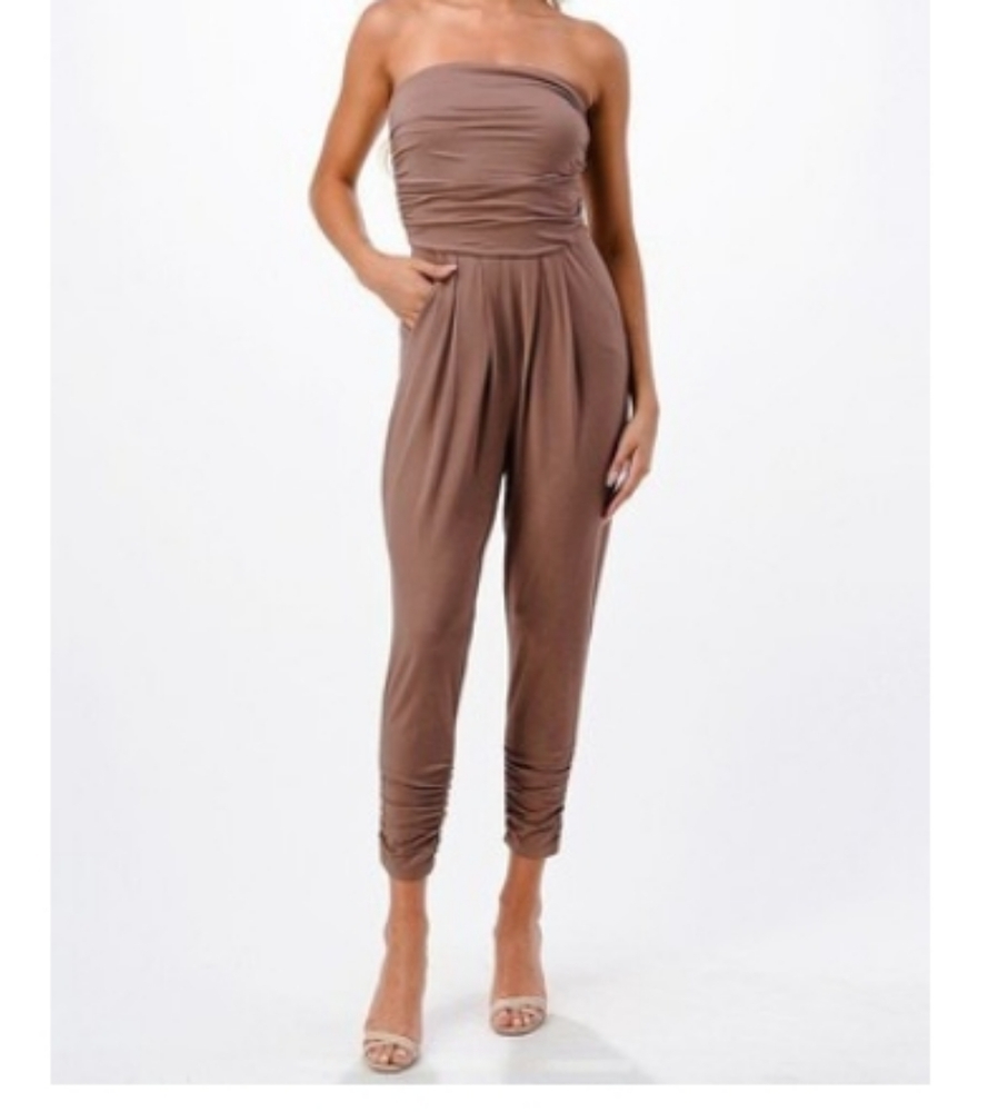 𝅺SLEEVELESS Jumpsuit